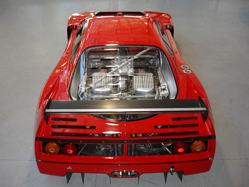 Illustration for article titled Ferrari F40 LM: Supercar Teardown